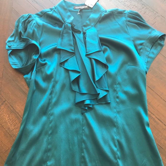 Express Tops - NWT Teal Express Silk Ruffle Short Sleeved Top